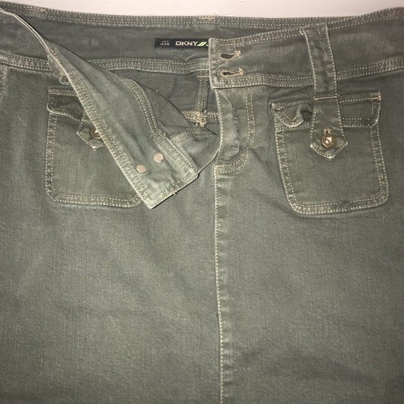 DKNY Jeans denim midi denim pencil skirt with back slit size 10 - Picture 4 of 8